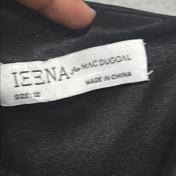 Anthropologie Mac Duggal glam retro glam black and White maxi one Shoulder Dress - Picture 5 of 15